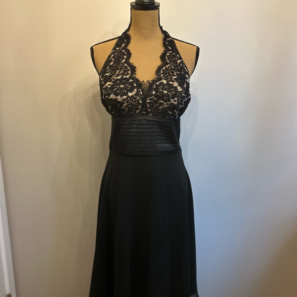 JS Boutique Black Lace Halter Midi Dress